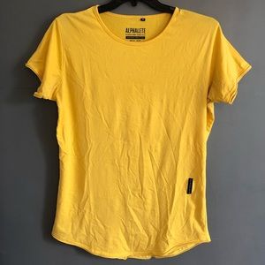 Men’s yellow Alphalete scoop neck T-shirt